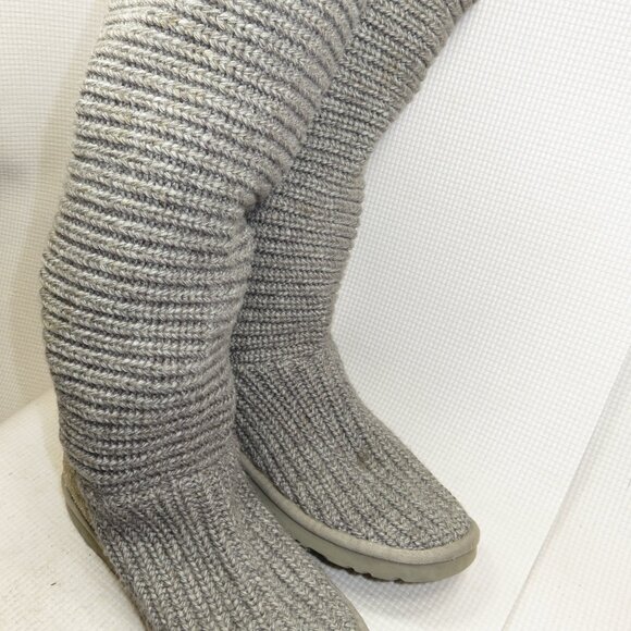 UGG Classic Cardy 5819 Knit Boots Gray Women's Size 7 - Picture 4 of 13